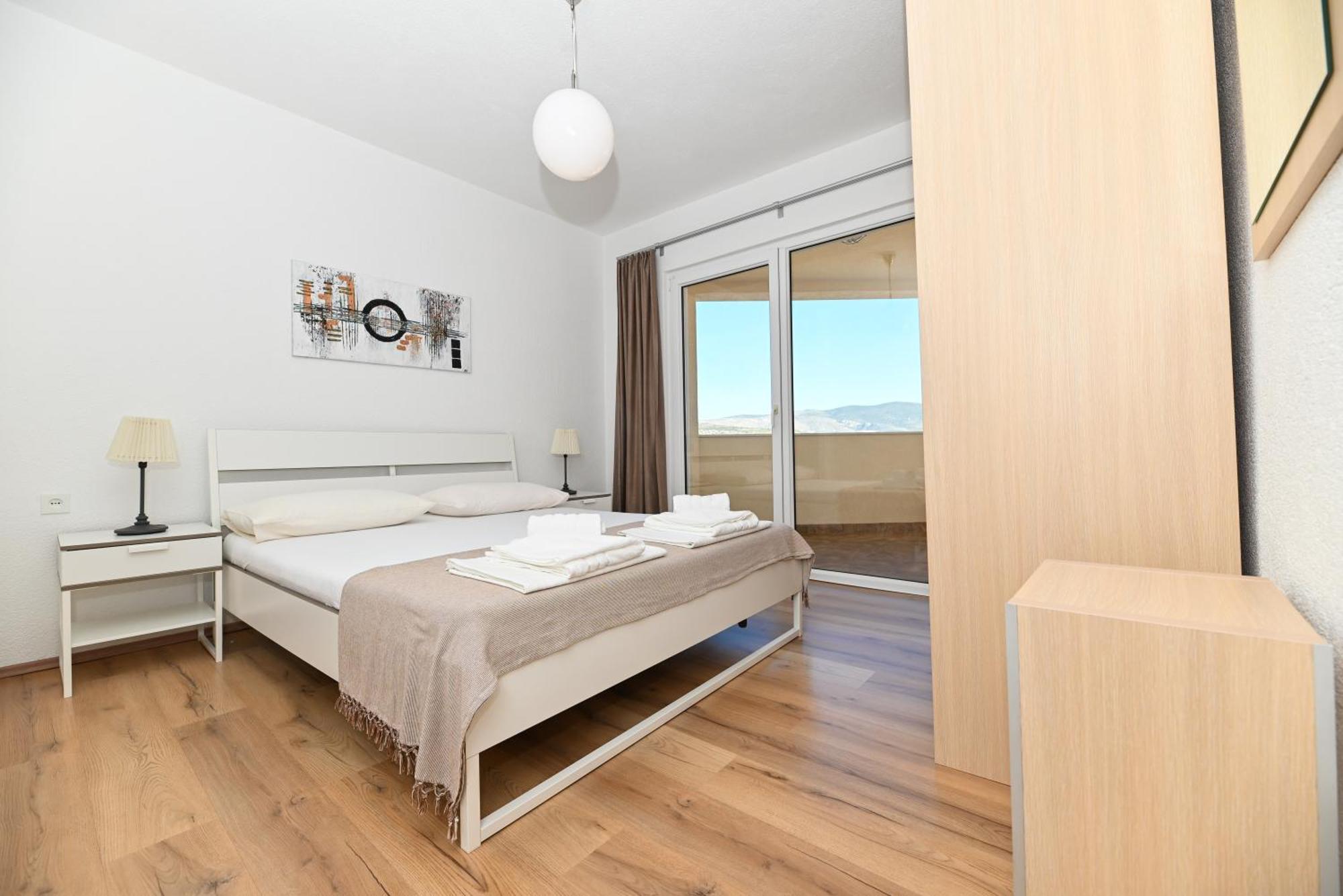 Apartments Bluesky Трогир Экстерьер фото