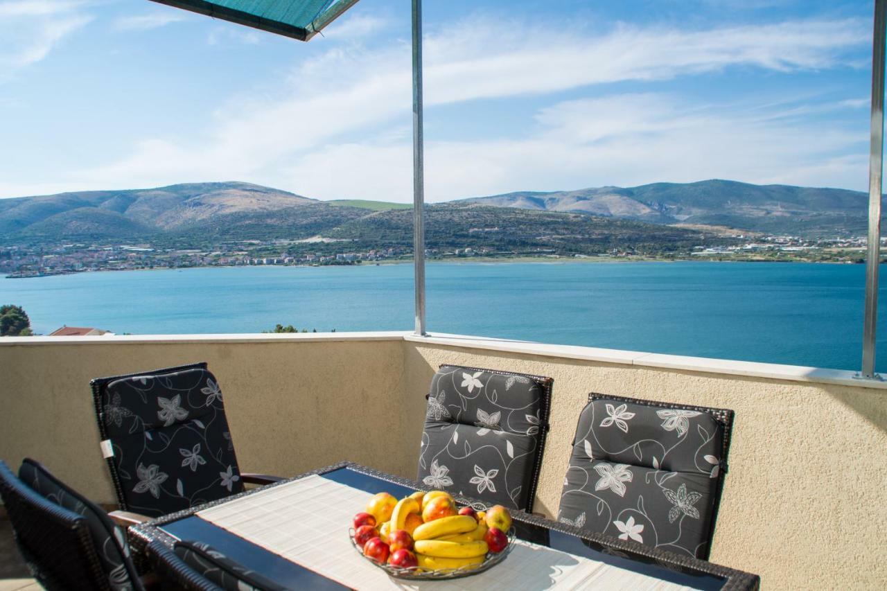 Apartments Bluesky Трогир Экстерьер фото