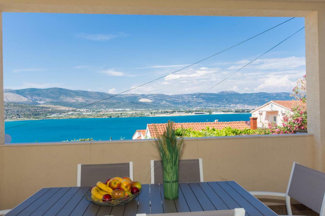 Apartments Bluesky Трогир Экстерьер фото